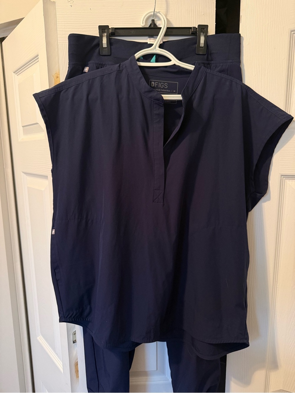 FIGS Navy Cap-Sleeve Tunic with Split Neck